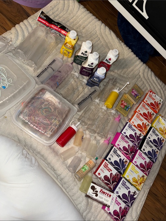 Rit Other - Rit, Tinex, Tie die  Kit with Clear Bottles and Bright Accent Colors